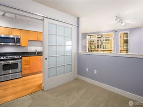 5650 24th Avenue NW 314, Seattle WA 98107