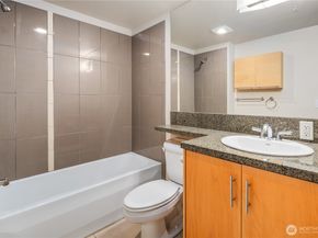 5650 24th Avenue NW 314, Seattle WA 98107