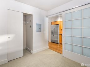 5650 24th Avenue NW 314, Seattle WA 98107