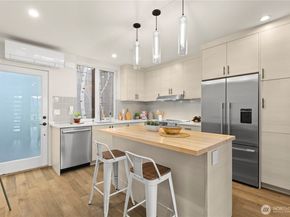 2273 14th Avenue W, Seattle WA 98119