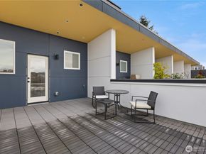 2273 14th Avenue W, Seattle WA 98119