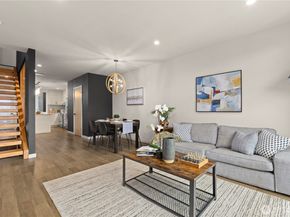 2273 14th Avenue W, Seattle WA 98119