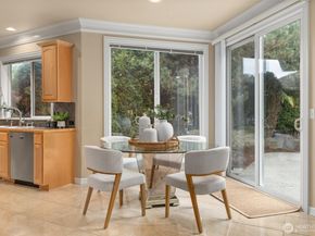 13804 SE 76th Place, Newcastle WA 98059