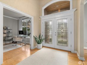 13804 SE 76th Place, Newcastle WA 98059