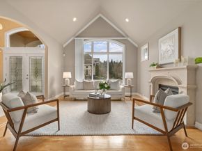 13804 SE 76th Place, Newcastle WA 98059