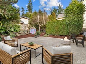 13804 SE 76th Place, Newcastle WA 98059