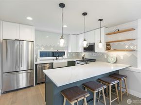 10717 2nd Avenue NW, Seattle WA 98177