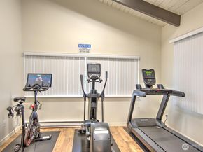 12415 NE 130th Court H104, Kirkland WA 98034