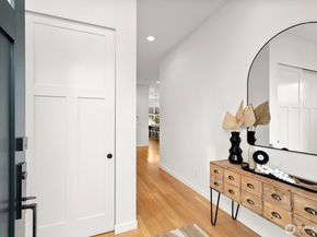 7557 Earl Avenue NW, Seattle WA 98117