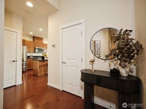 6941 134th Court SE B, Newcastle WA 98059