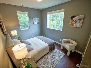 6941 134th Court SE B, Newcastle WA 98059