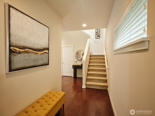 6941 134th Court SE B, Newcastle WA 98059