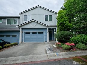 6941 134th Court SE B, Newcastle WA 98059