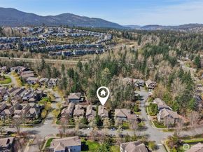 8627 Swenson Drive SE, Snoqualmie WA 98065