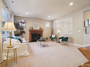 8627 Swenson Drive SE, Snoqualmie WA 98065