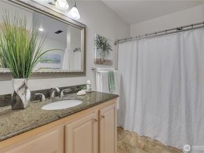 2604 Vincent Way NW, Bremerton WA 98312