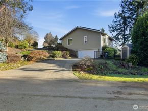 2604 Vincent Way NW, Bremerton WA 98312