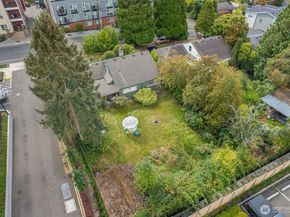 1222 NE 180th Street, Shoreline WA 98155