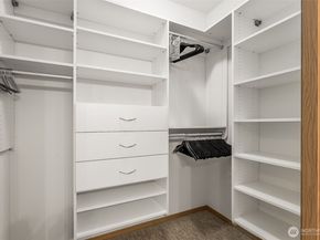 4006 S 222nd Place 104, Kent WA 98032