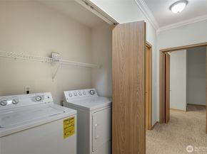 4006 S 222nd Place 104, Kent WA 98032