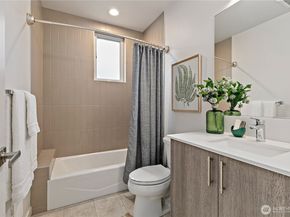 4100 37th Avenue S, Seattle WA 98118