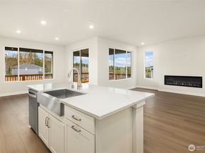 23455 Marinwood Circle NE 0712, Kingston WA 98346