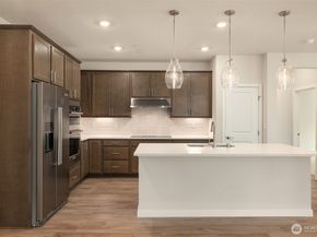 23455 Marinwood Circle NE Road NE 0712, Kingston WA 98346