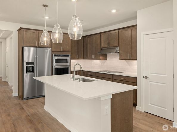 23455 Marinwood Circle NE Road NE 0712, Kingston WA 98346