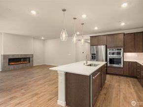 23455 Marinwood Circle NE Road NE 0712, Kingston WA 98346