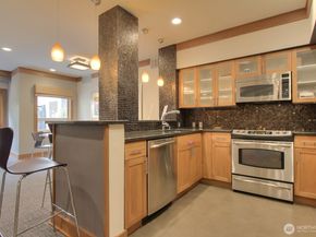 5440 Leary Avenue NW 609, Seattle WA 98107