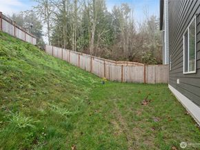 138 Blackfish Court, Bremerton WA 98310