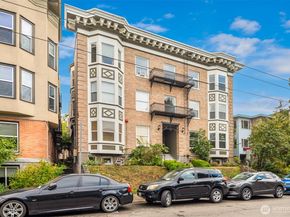 1726 15th Avenue 7, Seattle WA 98122
