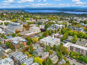 1726 15th Avenue 7, Seattle WA 98122