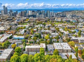 1726 15th Avenue 7, Seattle WA 98122