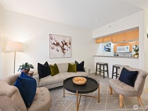 2331 42nd Avenue SW 209, Seattle WA 98116