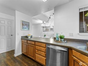 1555 Union Avenue NE 39, Renton WA 98059