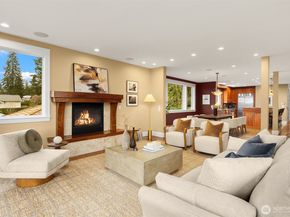 1610 10th Street W, Kirkland WA 98033