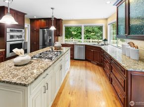 16116 68th Avenue W, Edmonds WA 98026