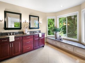 16116 68th Avenue W, Edmonds WA 98026