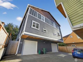 3828 Interlake Avenue N A, Seattle WA 98103