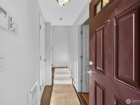 3828 Interlake Avenue N A, Seattle WA 98103