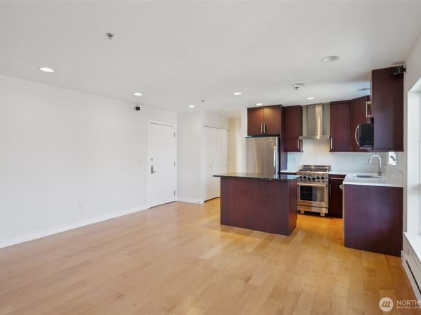 701 Galer Street 504, Seattle WA 98109