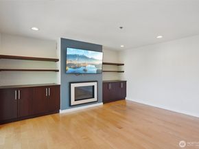 701 Galer Street 504, Seattle WA 98109