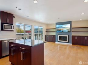 701 Galer Street 504, Seattle WA 98109