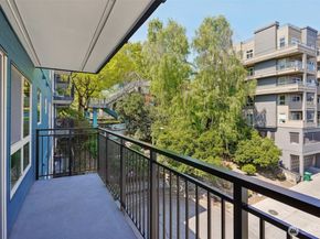 701 Galer Street 504, Seattle WA 98109