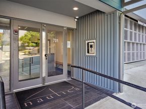 701 Galer Street 504, Seattle WA 98109
