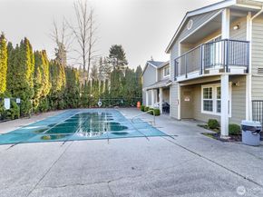 1847 S 286th Lane U204, Federal Way WA 98003