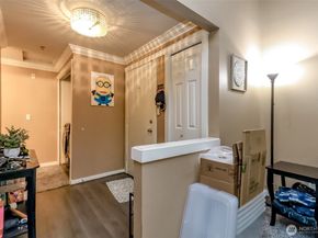 1847 S 286th Lane U204, Federal Way WA 98003