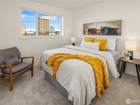 4528 8th Avenue NE 5A, Seattle WA 98105