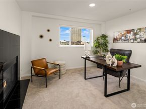 4528 8th Avenue NE 5A, Seattle WA 98105